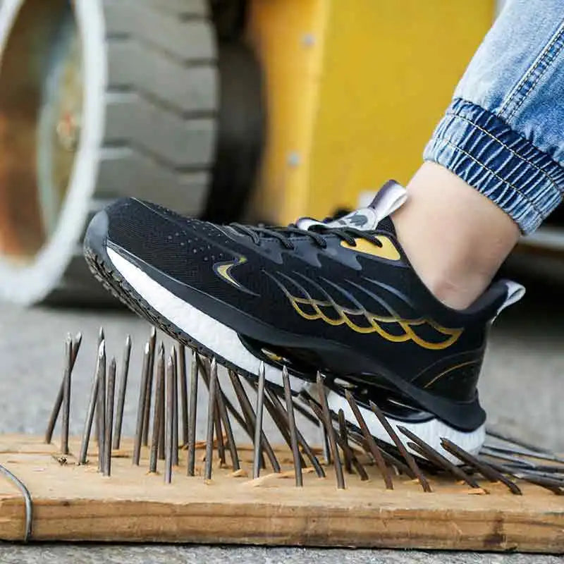 Fashion Safety Men's Sports Safety Shoes Insulated Work Shoes Plastic Steel Toe Anti-Puncture Lightweight Protective Shoes