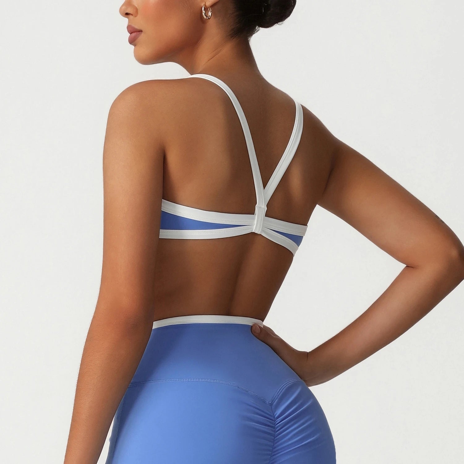 Sexy Women Sports Bra Women Push Up Yoga Bra Thin Shoulder Strap Gym Crop Top Brassiere Fitness Top Sport Bra Breathable Bras