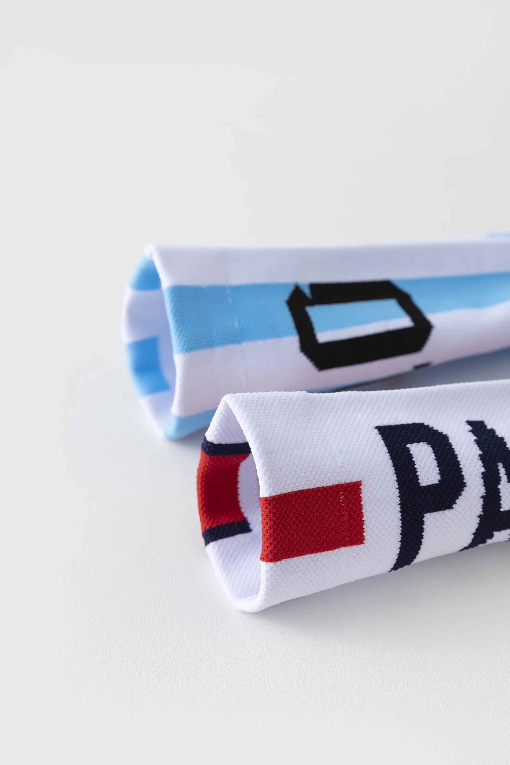 1pair-5 pairs, men's soccer socks with anti slip and wear-resistant midsole, sports socks, basketball socks