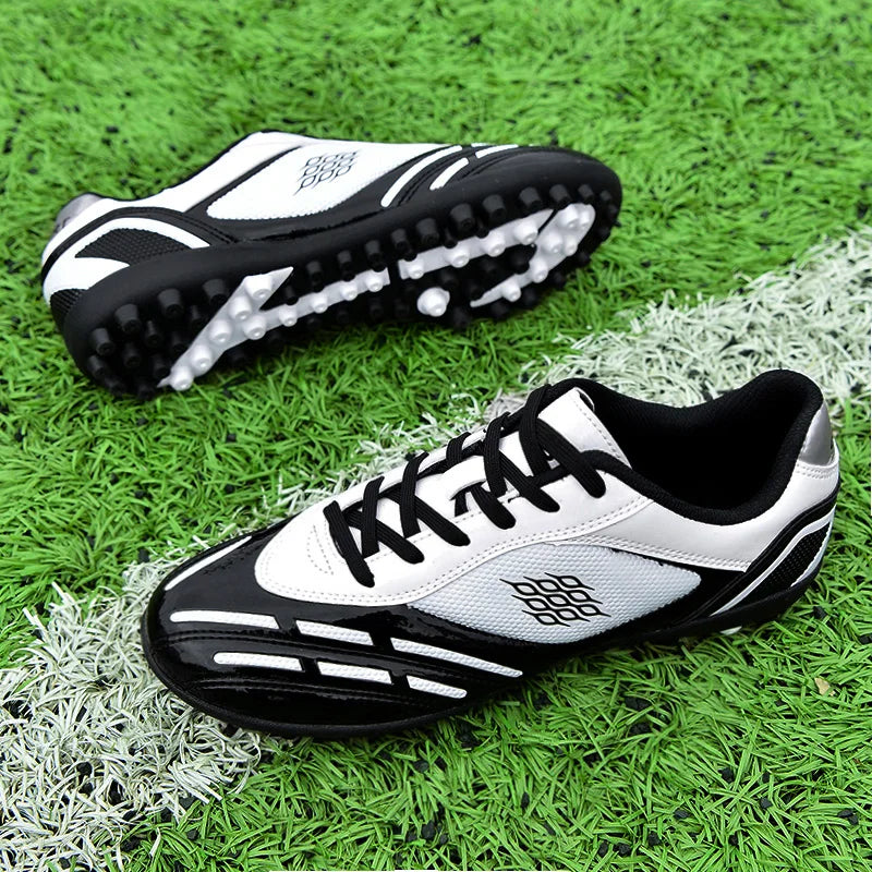 Soccer Shoes Men Turf Football Boots Fashion Firm Ground Studs Anti Slip Boy Sneakers Original Outdoor Field Training Trainers