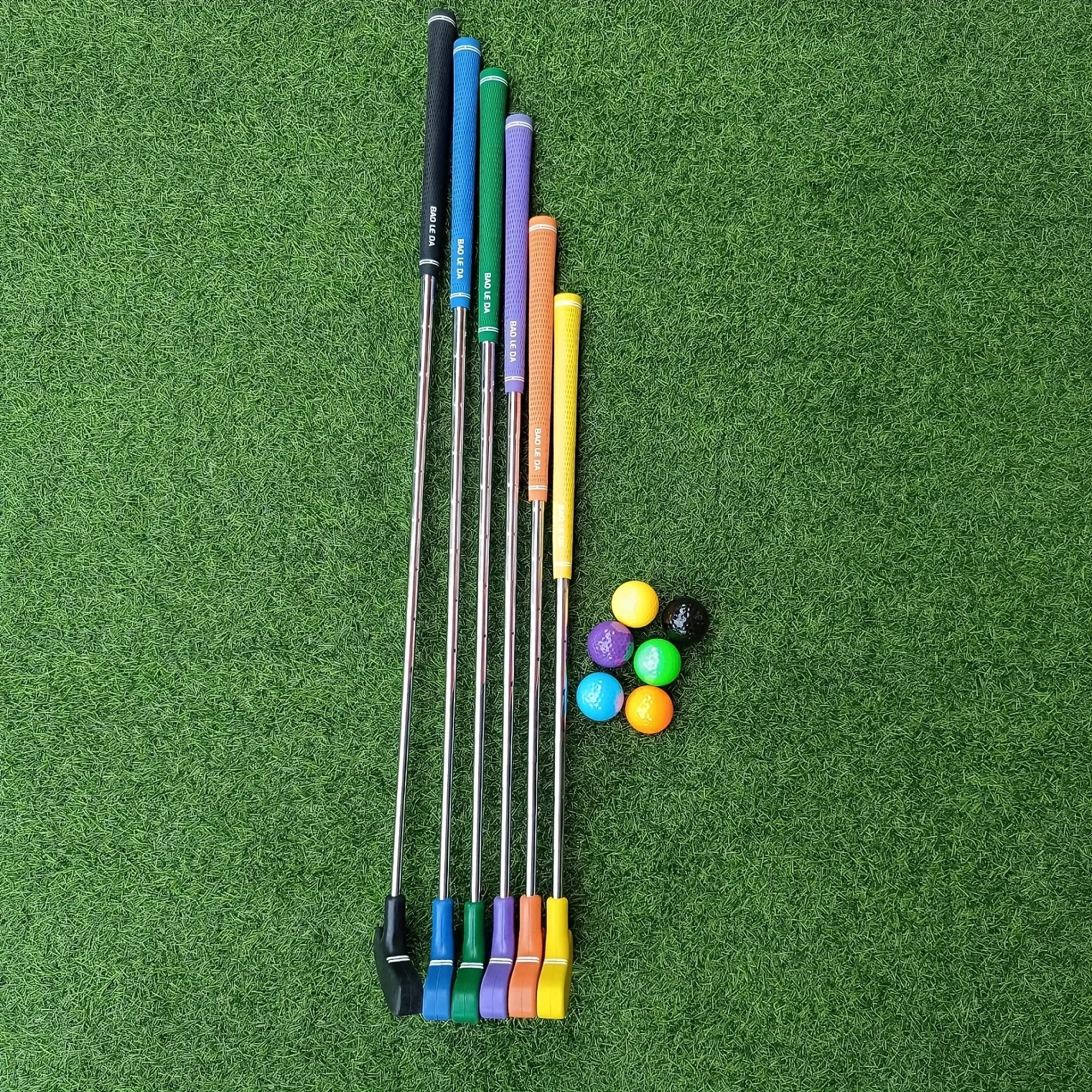 6pcs golf putter 6 balls , mini golf putter, rubber golf putter,kids putter high-quality materials, rubber head with zinc alloy
