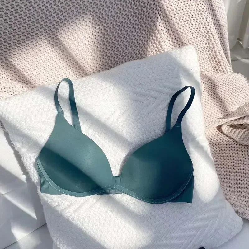 Bras for Women Seamless Backless Underwear Sexy Lingerie 3/4 Cup Bralette Top Wireless Brassiere Intimates Japanese Simple Bra