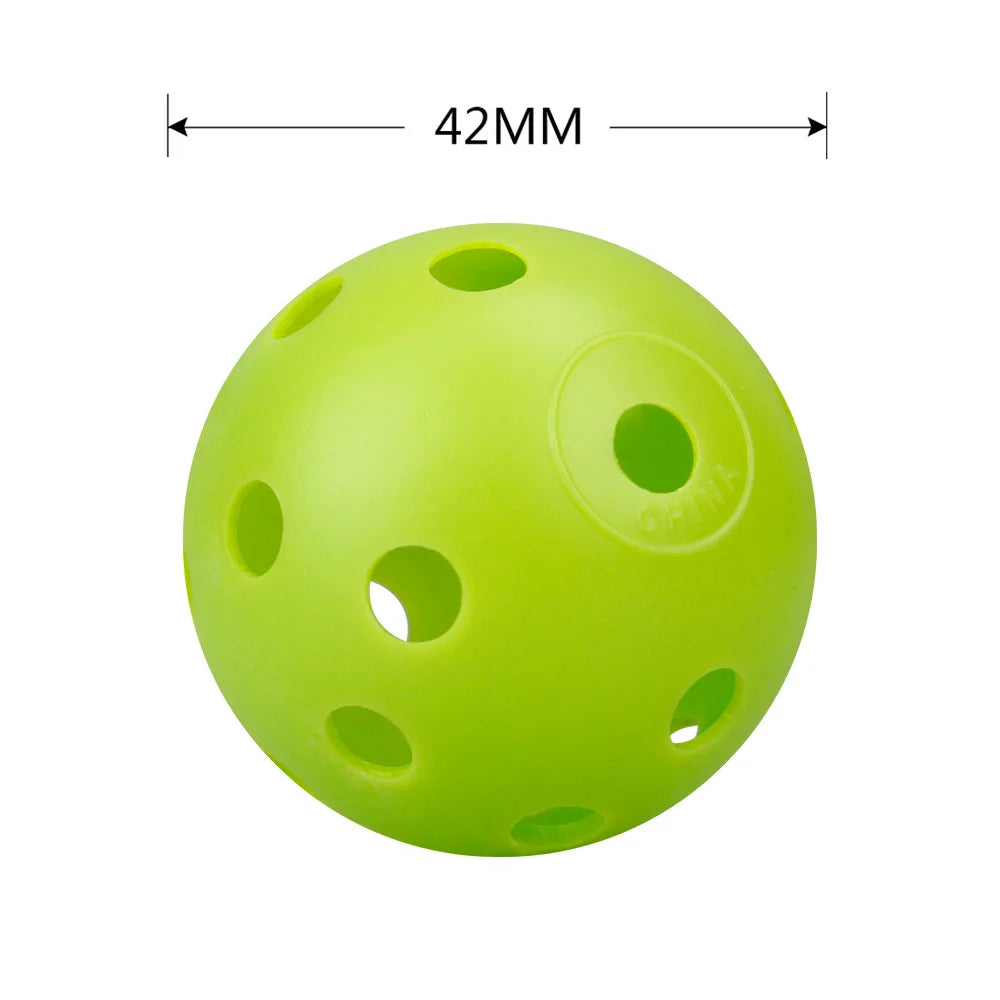 PE Blow Molded 42mm Golf Ball Indoor and Outdoor Plastic Practice Ball 26 Hole Hole Hole Ball Green Golf Training Aids