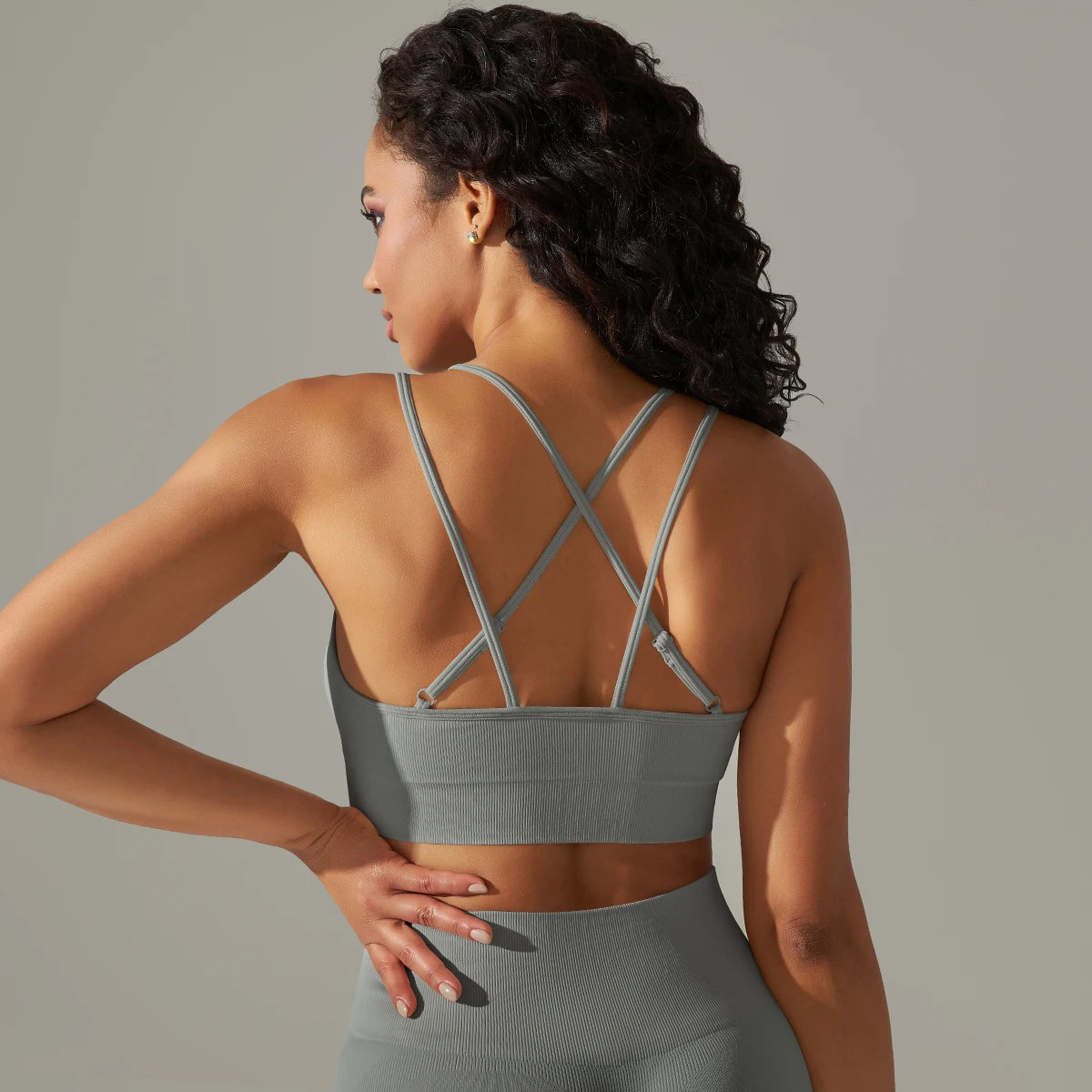 Women Sports Bra Sexy Yoga Bra Fitness Top for Gym Cross Straps Camisole Bra Seamless Workout Running Women Bra Yoga Clothing