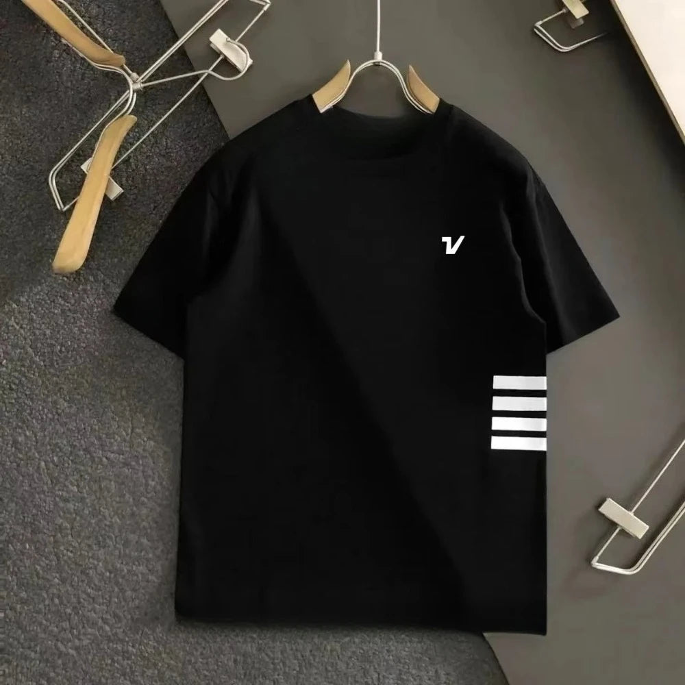 Men's Golf T-shirt 2025 New Summer Round Neck Short Sleeve Top Luxury Brand Simple Breathable Men's Golf Clothing Comfortable