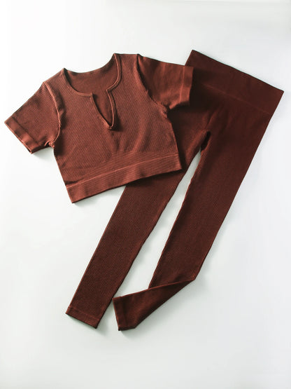 Wearable in all seasons, quick-drying seamless yoga clothing set, shock-proof sports bra, yoga short-sleeved yoga pants