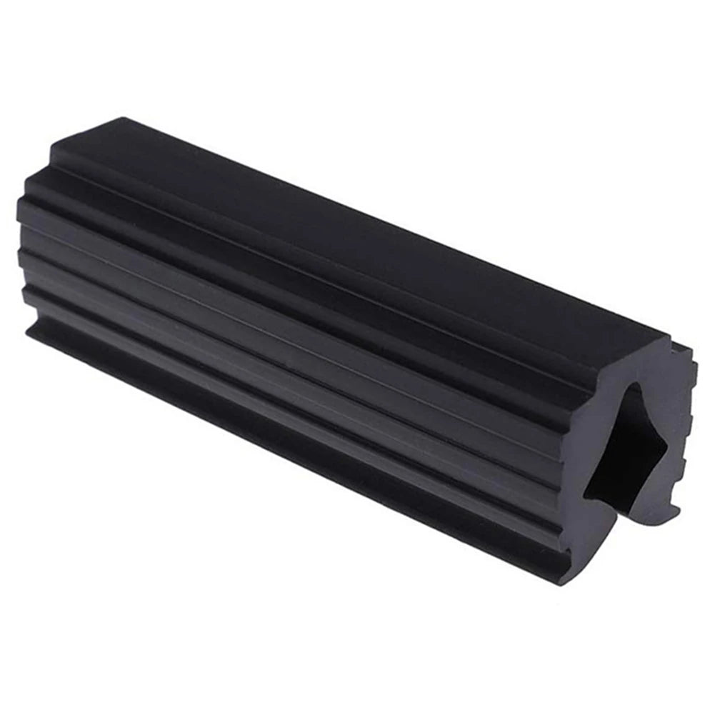 Golf Shaft Clamp Rubber Golf Putters Vise Clamp Portable Golf Club Grip Replacement Tool for Wedges Irons Putters Shaft Repair