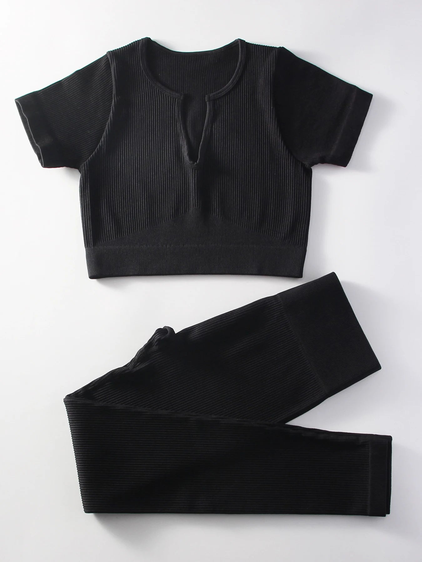 Wearable in all seasons, quick-drying seamless yoga clothing set, shock-proof sports bra, yoga short-sleeved yoga pants