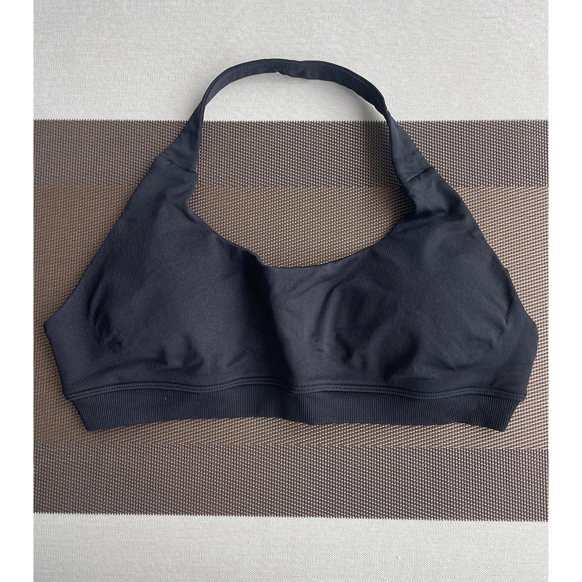 Sports Bra  Seamless Halter Neck Strap Bra Open Back Fitness Yoga Top Bras Support Women Workout Gym Crop Top