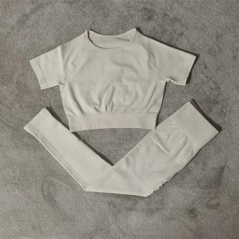 Fitness Yoga Set Seamless Sport Women's Sportswear High Waist Leggings Workout Outfits Two Piece Shorts Sets Womens Gym Clothing