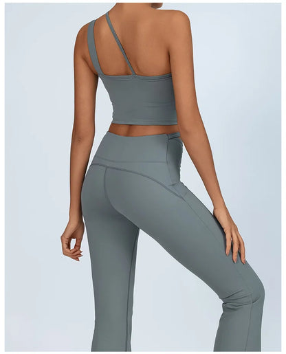 Yoga Set Sleeveless Single Shoulder Top High-Waisted Bootcut Leggings Built-In Bra Butt-Lifting Workout Outfit Gym Fitness