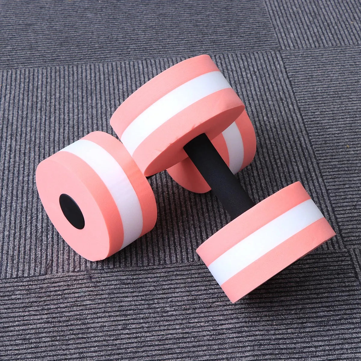 2pcs Water Dumbbells Eva Foam Hand Weights for Pool Aqua Aerobics Fitness Training Exercise Gear Low Absorption Resistance