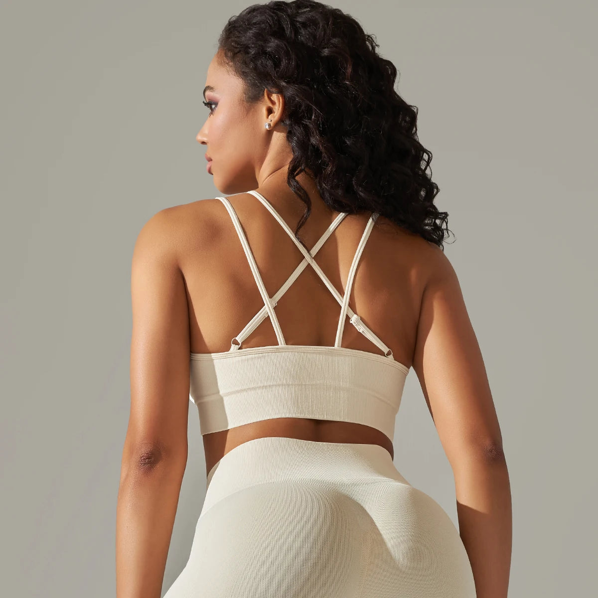 Women Sports Bra Sexy Yoga Bra Fitness Top for Gym Cross Straps Camisole Bra Seamless Workout Running Women Bra Yoga Clothing