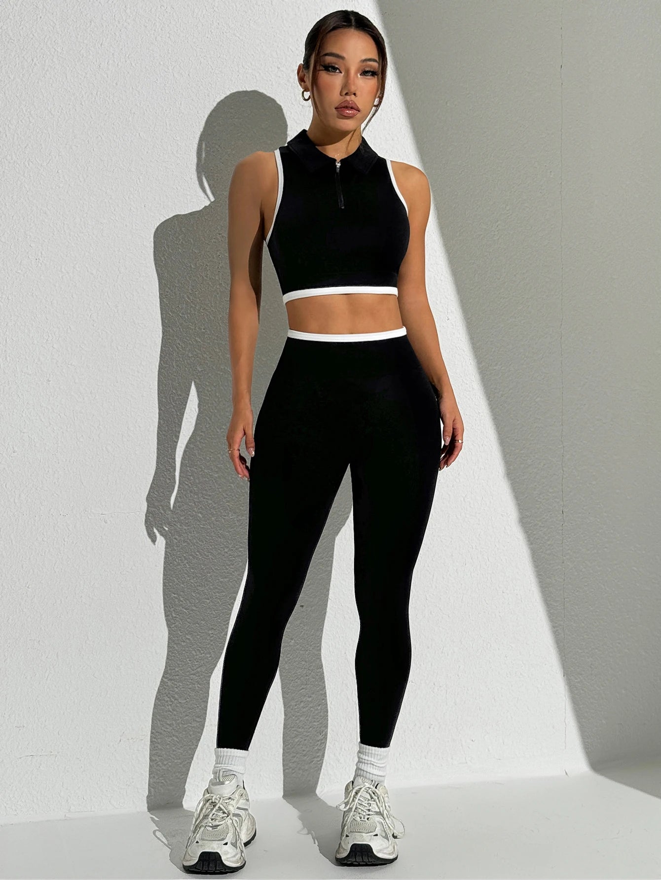 Yoga Clothing Set Women's High Waisted Leggings and Zipper Top Two Piece Seamless Fitness Exercise Clothing Workout Underwear