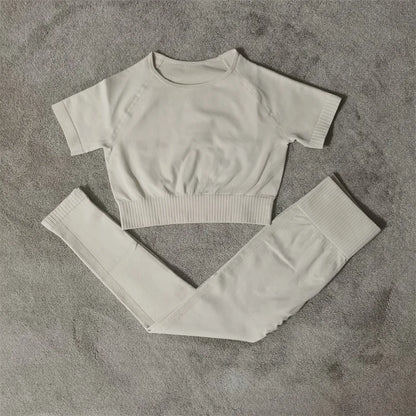 Fitness Yoga Set Seamless Sport Women's Sportswear High Waist Leggings Workout Outfits Two Piece Shorts Sets Womens Gym Clothing