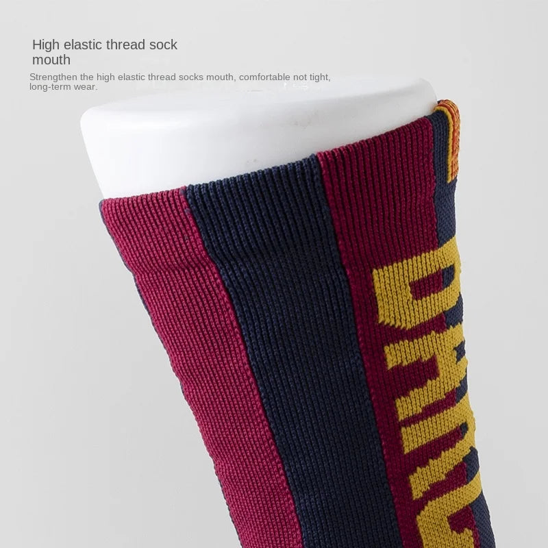 1 pair of mid tube soccer socks with thickened towel bottom, adhesive glue for anti slip, wear-resistant, comfortable and breath
