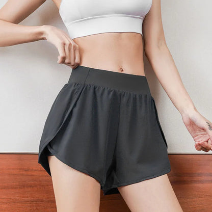 Yoga Wear Pockets Sports Shorts Female False Two Pieces Quick Dry Fitness Running Loose Thin Versatile Shorts