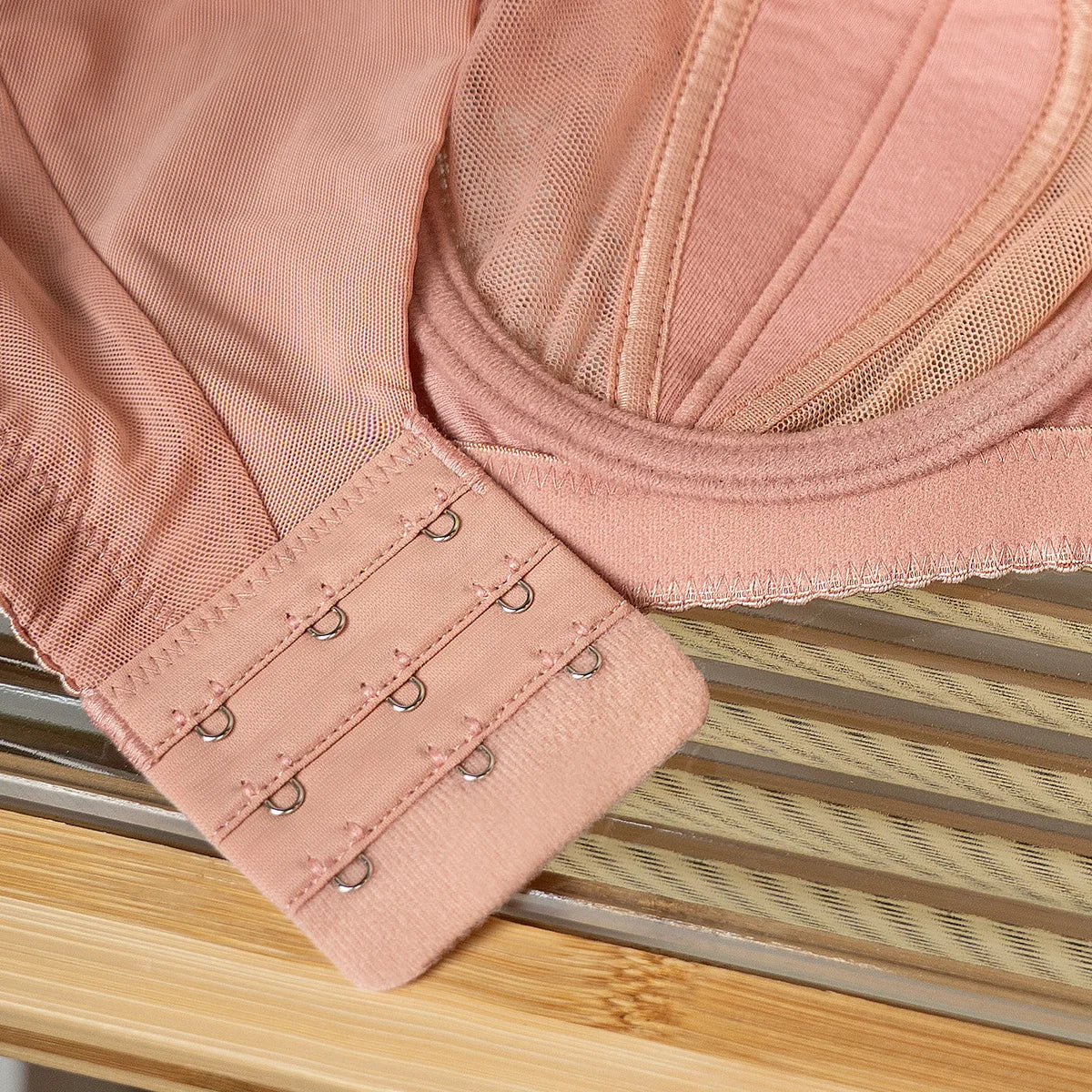 Women Lace Sport Bras Plus Size Bra Bralette Backless Lady Brassiere Vest Female Gather Shock-Proof sexy lingerie for women 9473